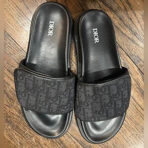 Dior men’s Black Christian Dior Aqua Sandals with Velcro closure size 42/9